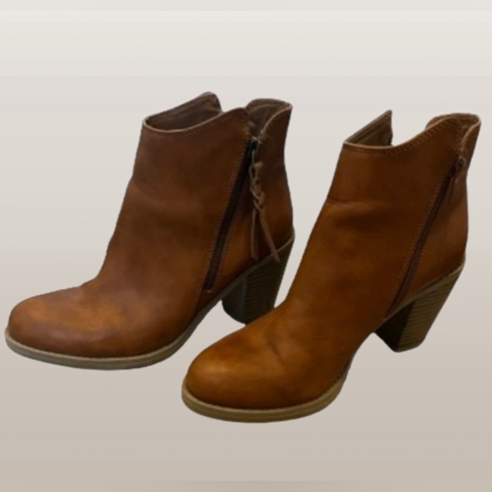 American Rag Ankle Booties - Picture 4 of 6